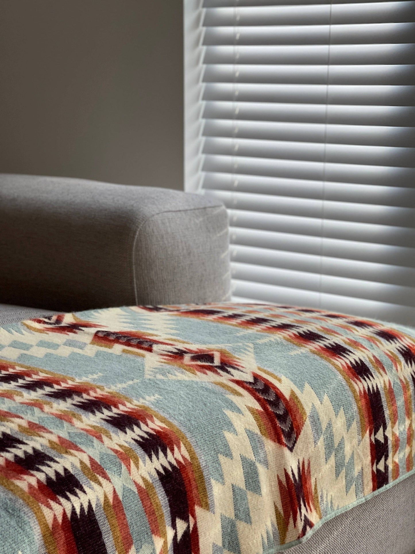 Artisan-Made Blankets Secoya Throw - Vibrant Mint | Fall Decor - Pink Pig