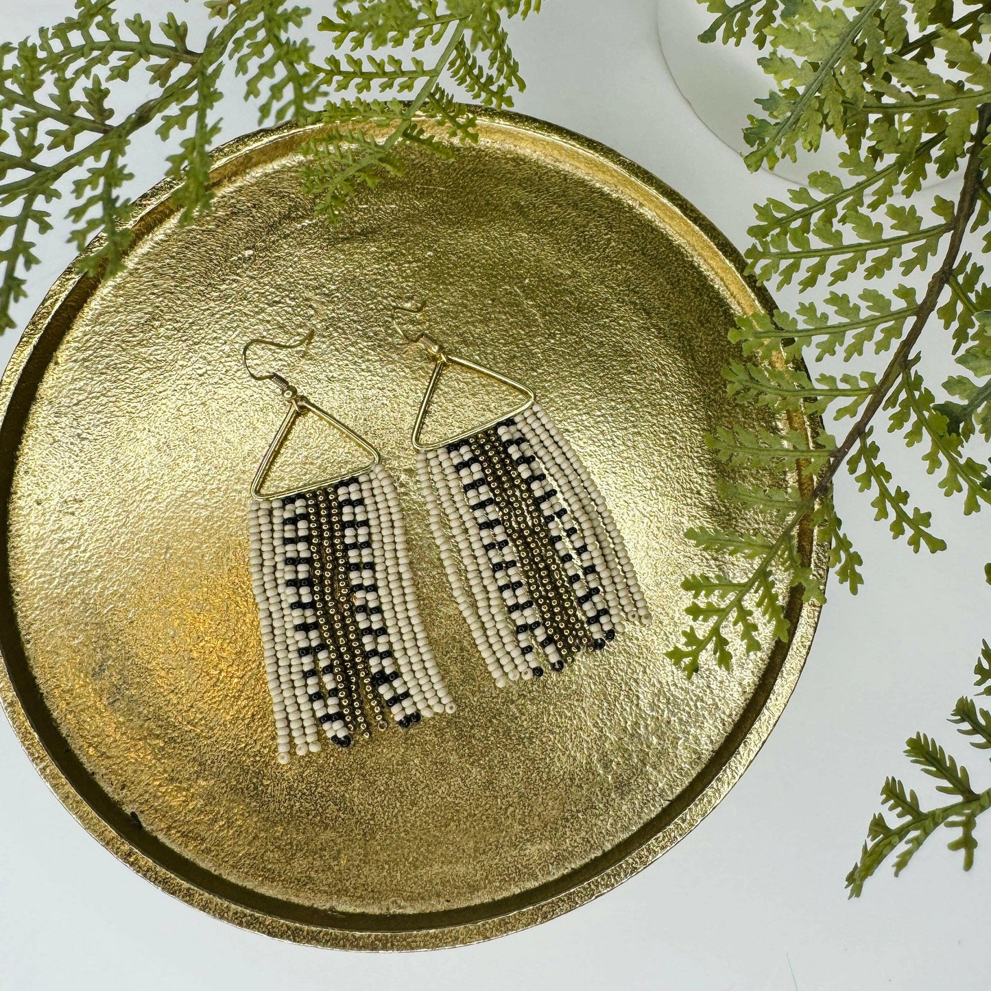 Gray Bird Label - Joni Monochromatic Line Seed Bead Earrings- Gold - Pink Pig