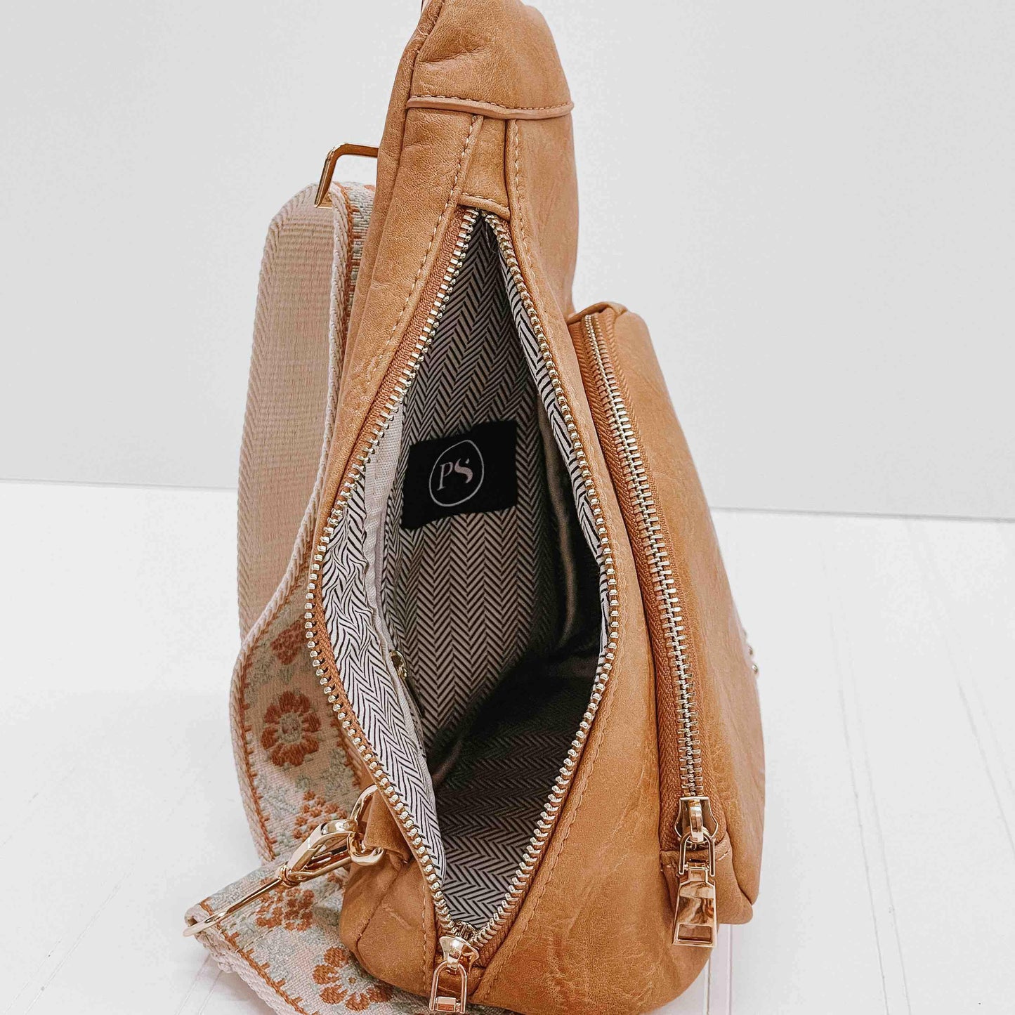 Austin Sling Bag: Caramel - Pink Pig