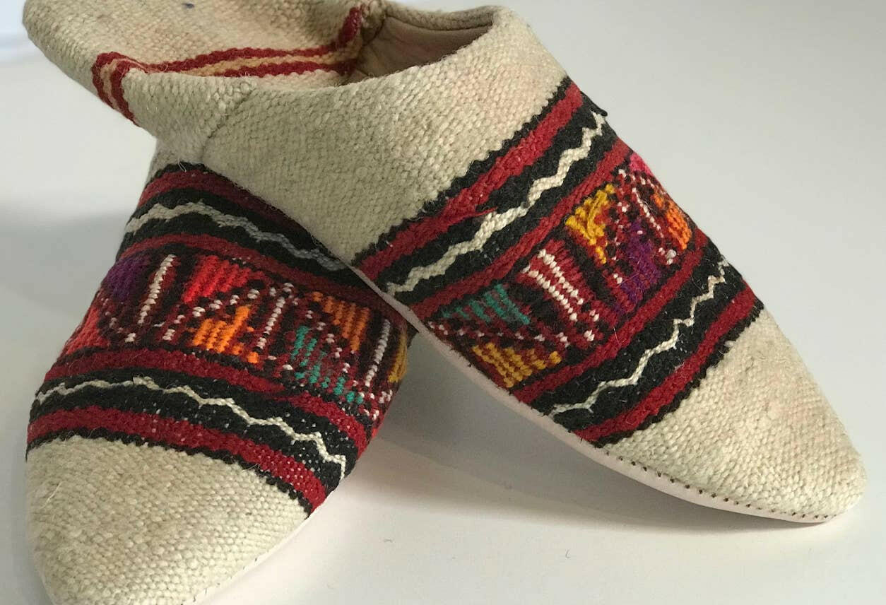 Verve Culture - Moroccan Kilim Slippers - Pink Pig