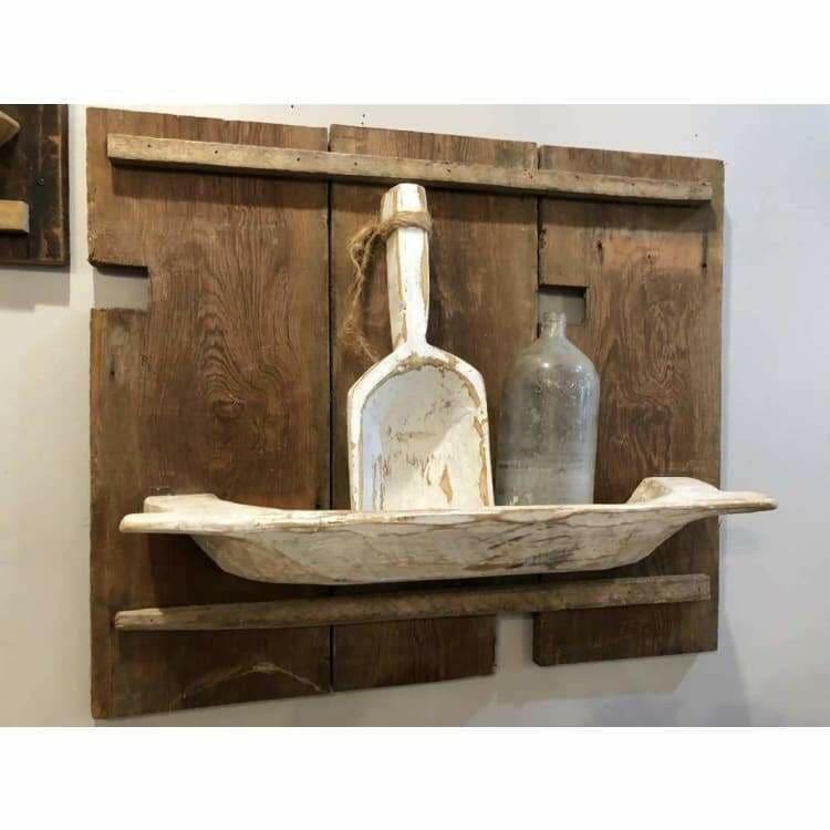 Rustic Farmhouse Barnwood Shelves - Pink Pig