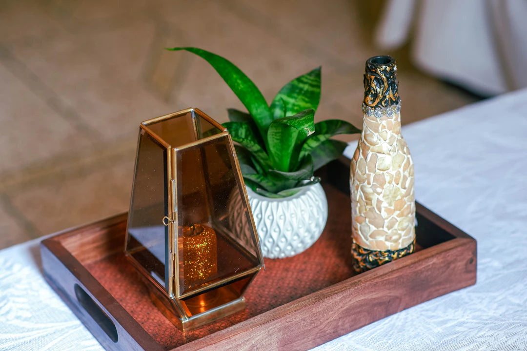 Stylish Decorative Trays and Coasters for Organization