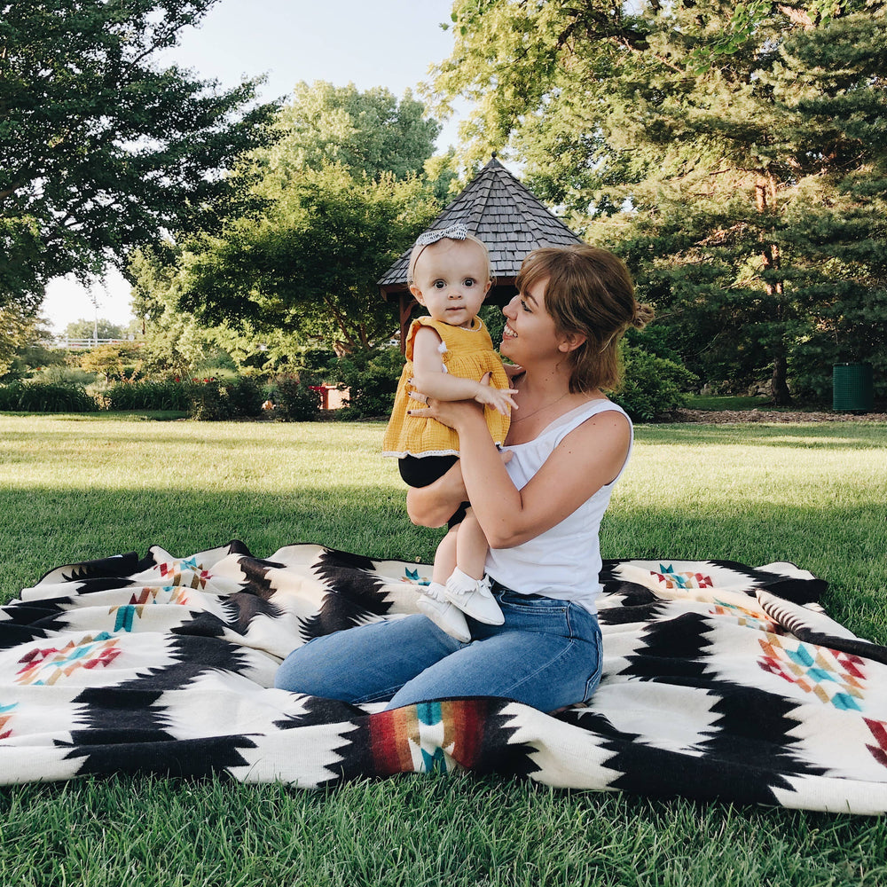 
                  
                    Beyond Borders Collective | Artisan-Made Blankets & Throws - Tsachila Blanket - Colorful Black | Fall Decor - Pink Pig
                  
                