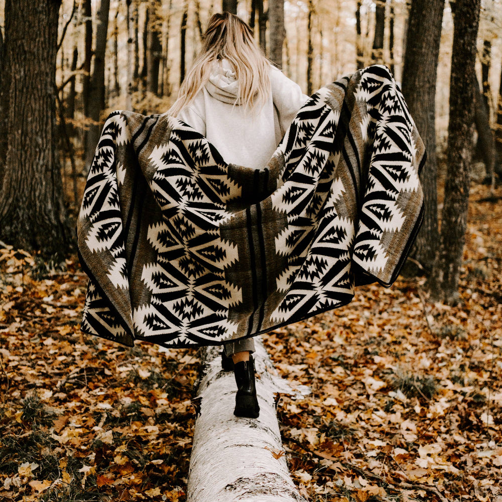Artisan-Made Blankets & Throws - Quichua Blanket - Onyx Black | Fall Decor - Pink Pig