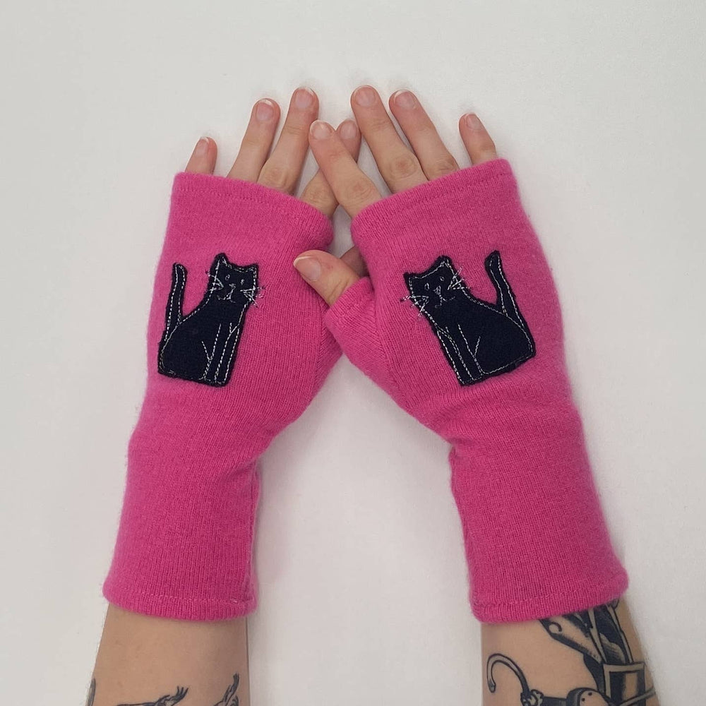 Sardine Clothing Co. - Fingerless Cashmere Gloves-Cat Sardine Clothing Co. Black on Pink One Size Fits Most