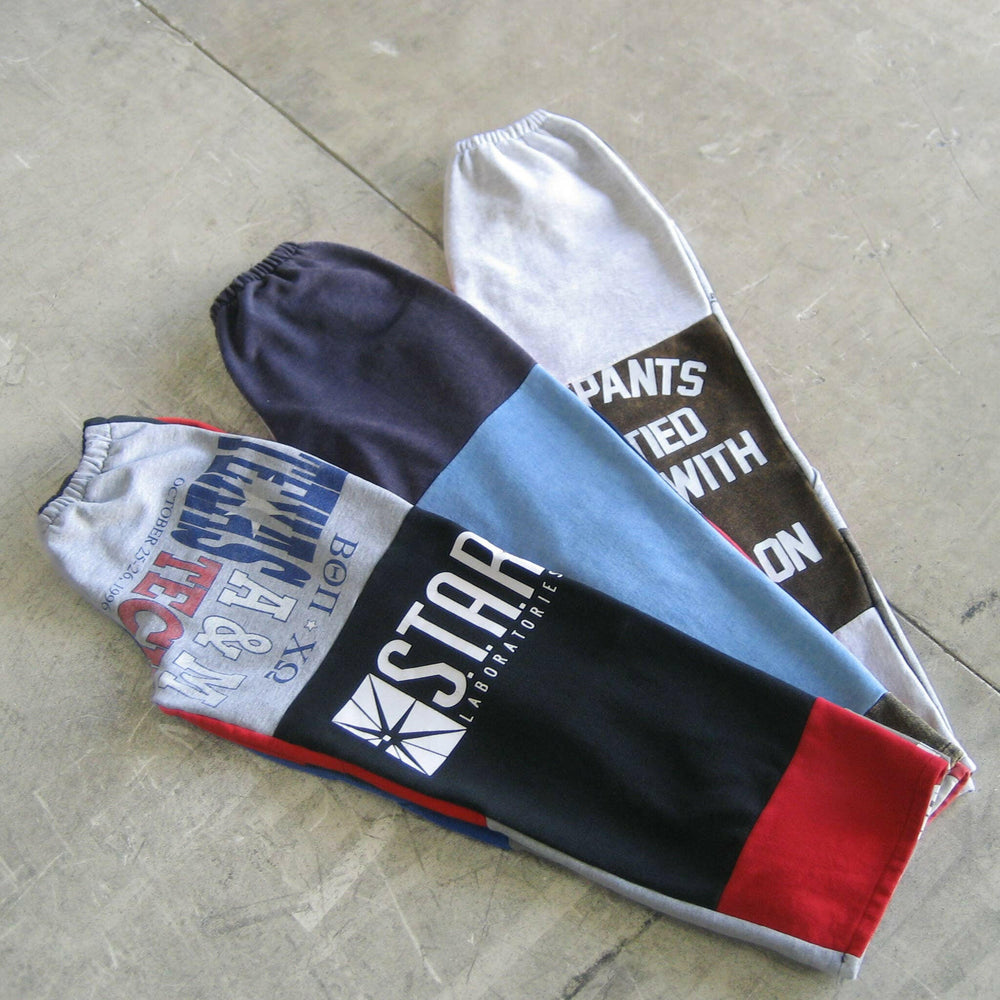 
                  
                    American Recycled Clothing - Sweatshirt Pants Bundle - Pink Pig
                  
                