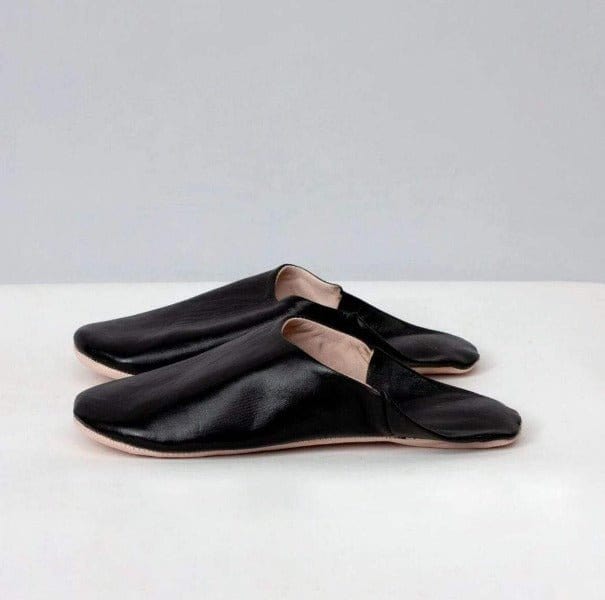 Men's Moroccan Black Slippers - Pink Pig