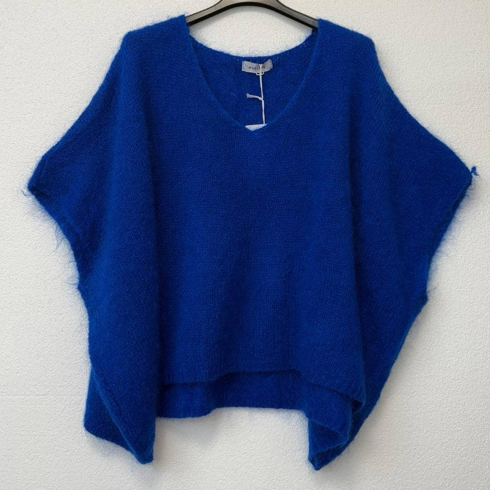 
                  
                    NOELINE - Mohair poncho sweater 7627 - Pink Pig
                  
                