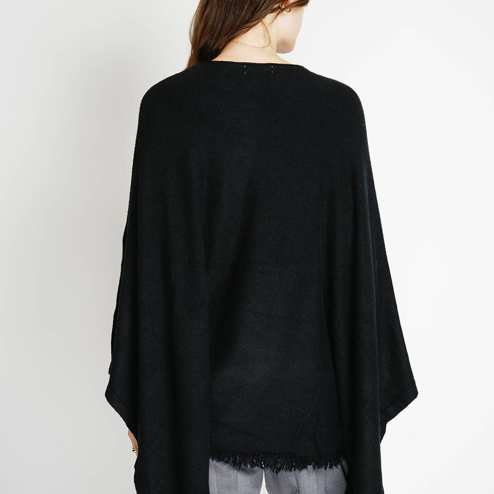
                  
                    NOELINE - Oversized poncho sweater 25220 - Pink Pig
                  
                