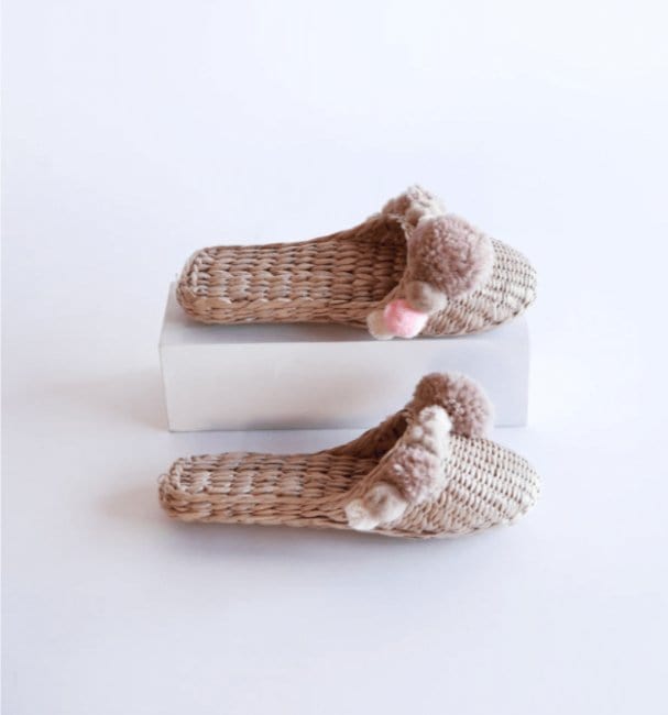 Blush Pom Pom Slipper - Pink Pig