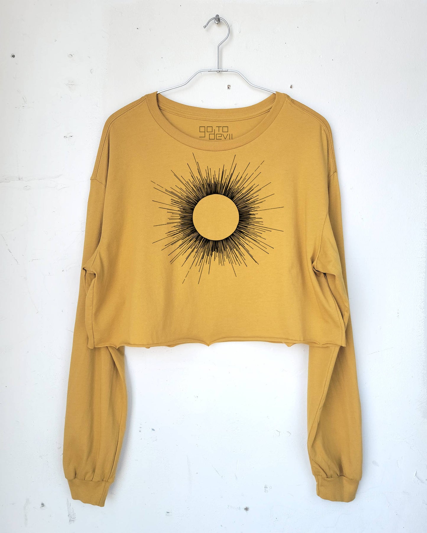 Eclipse Women's Long Sleeve Crop Tee / Mustard - Pink Pig