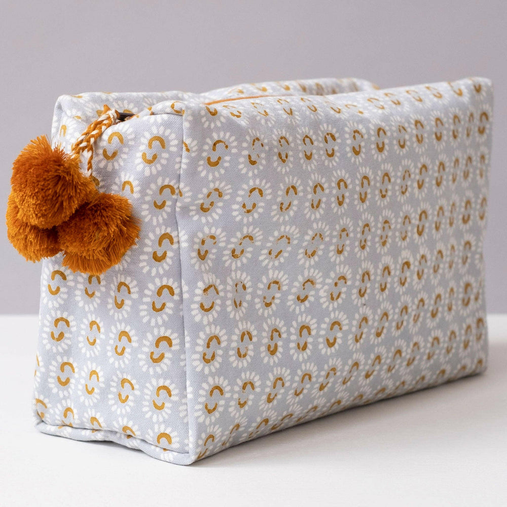 Graymarket Design Sunburst Sky Honey Toiletry Bag for Travel Essentials - Pink Pig