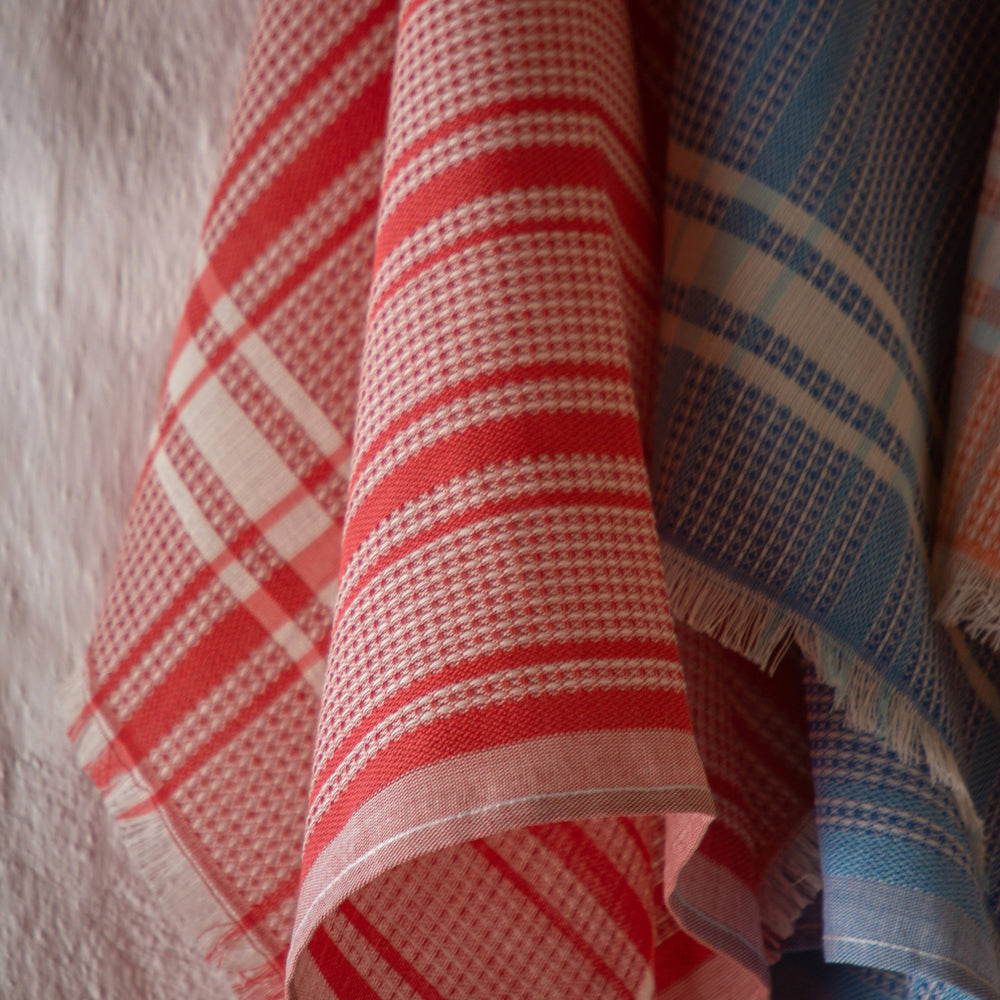 
                  
                    loom.ist - Checkered  Cotton Tea Towel - Pink Pig
                  
                