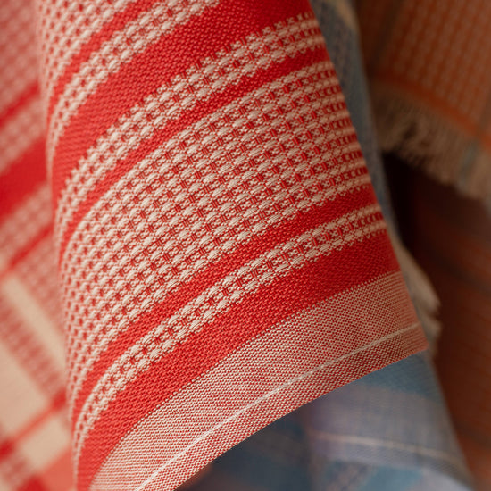 loom.ist - Checkered  Cotton Tea Towel - Pink Pig