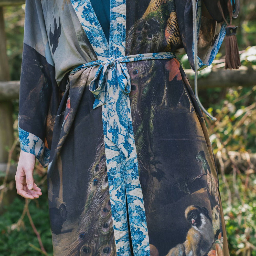 
                  
                    Market of Stars - Wild Beauty Opera Duster Bamboo Kimono Robe with Peacock - Pink Pig
                  
                