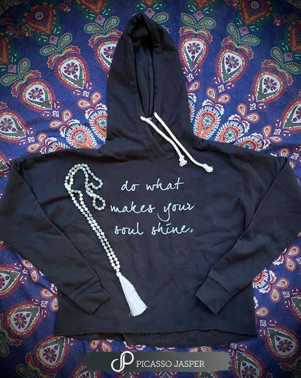 Picasso Jasper - Do What Makes Your Soul Shine, Black Crop Hoodie - Pink Pig