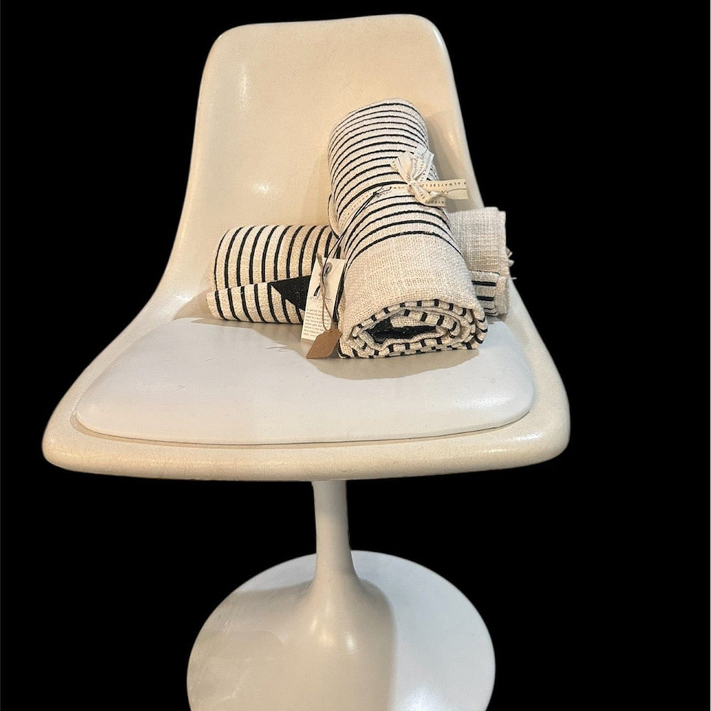 
                  
                    MCM White Tulip Chair - Pink Pig
                  
                