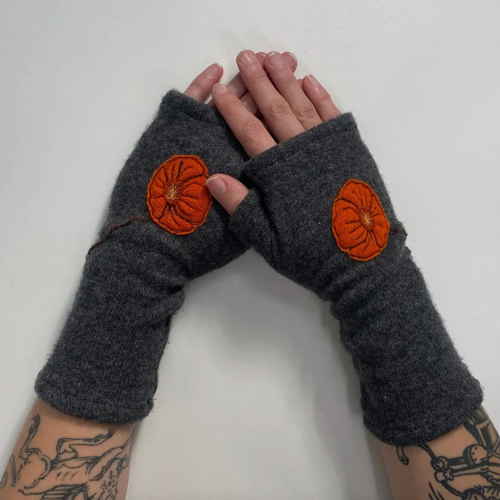 Sardine Clothing Co. - Gloves-California Poppy Accessories Sardine Clothing Co.