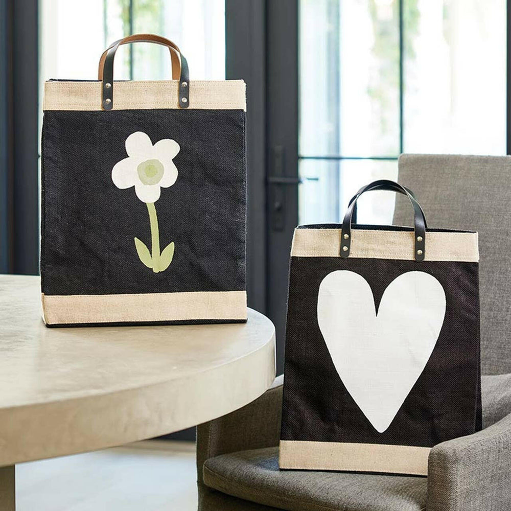 
                  
                    Santa Barbara Design Studio Black Market Tote Flower Waterproof Lining Organizational Pocket - Pink Pig
                  
                