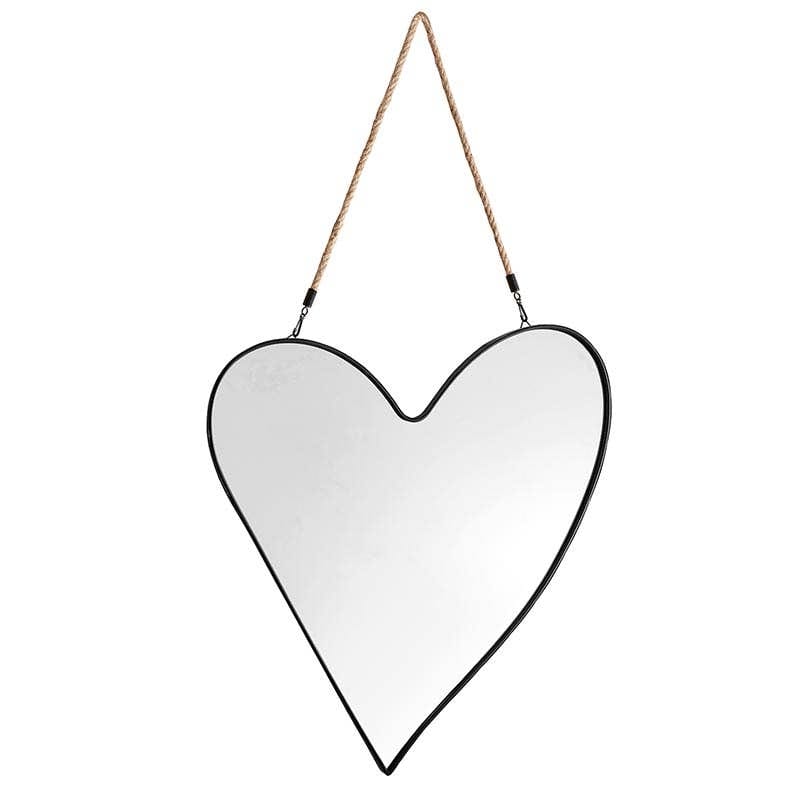 
                  
                    Santa Barbara Design Studio by Creative Brands - Heart Mirror - Pink Pig
                  
                