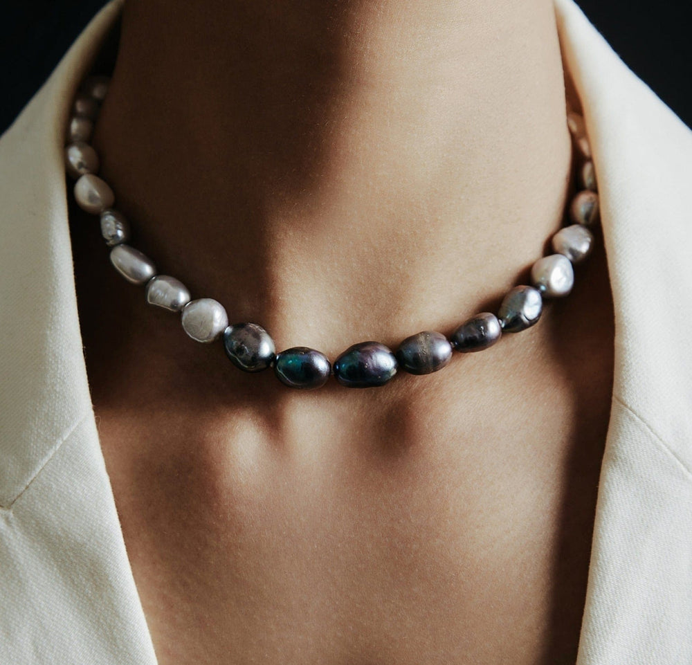 La Fume'e  Baroque Pearl Necklace - Pink Pig