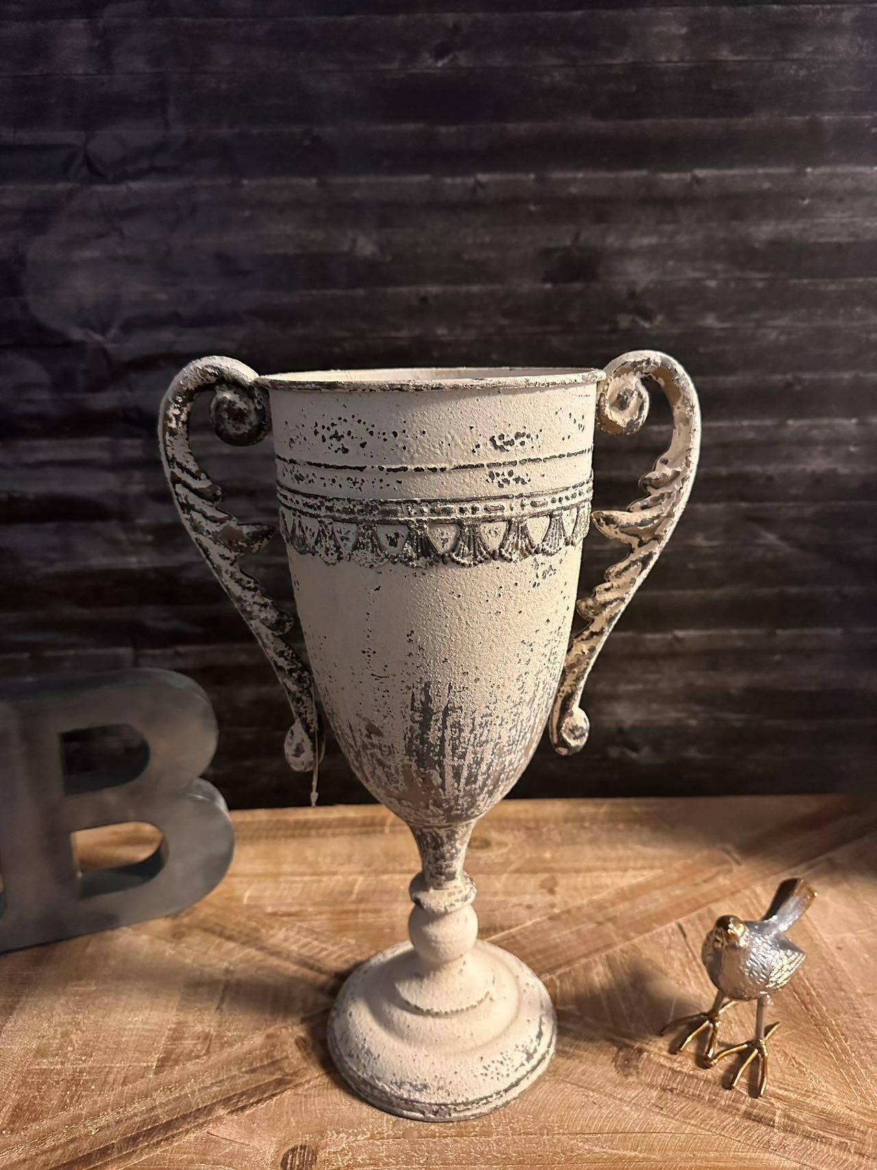Metal Trophy Flower Vase - Thumbnail 3