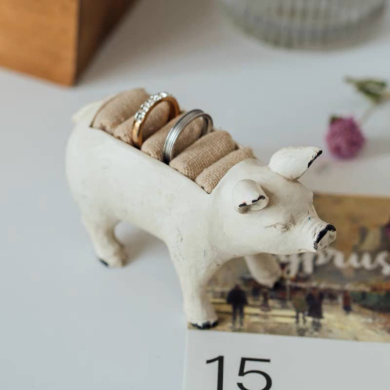 RESIN PIG JEWELRY HOLDER - Pink Pig