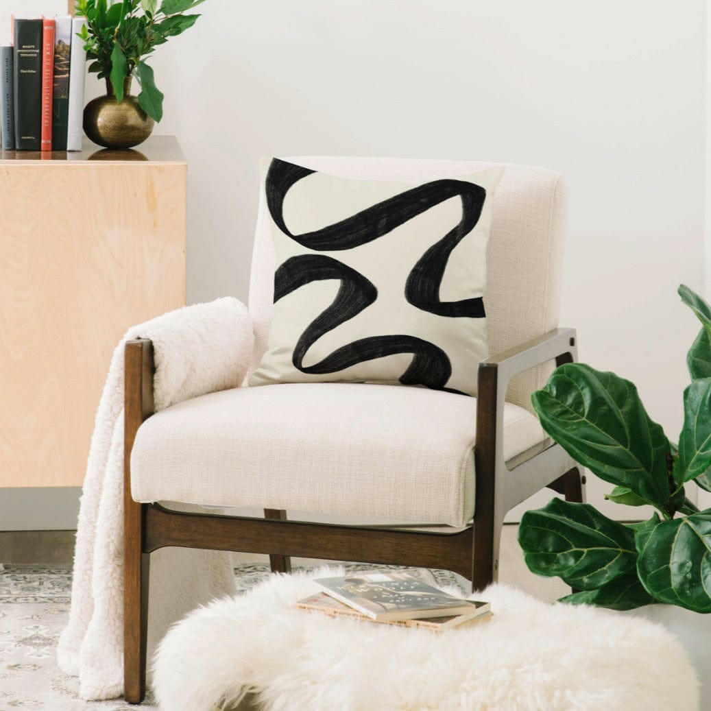 Black & White Swirl Pillow - Thumbnail 2