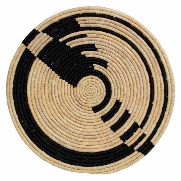 Kazi Goods Abstract Black Raffia Plate - Pink Pig